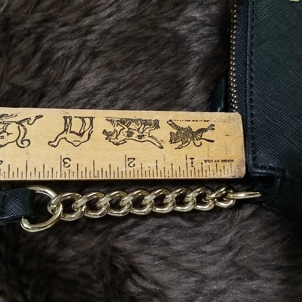 Karl Lagerfeld crossbody purse - Picture 6 of 6